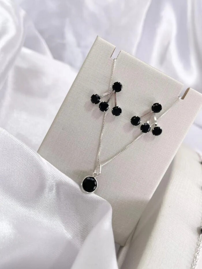 Kit Conjunto Preto Prata 925 Feminino Colar Pulseira Brincos Prateado - Imagem 3
