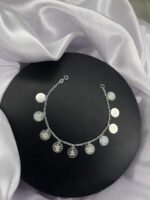 Pulseira Prata 925 Com Medalhas 10 Mandamentos Feminina Prateado 18 Cm - Imagem 4